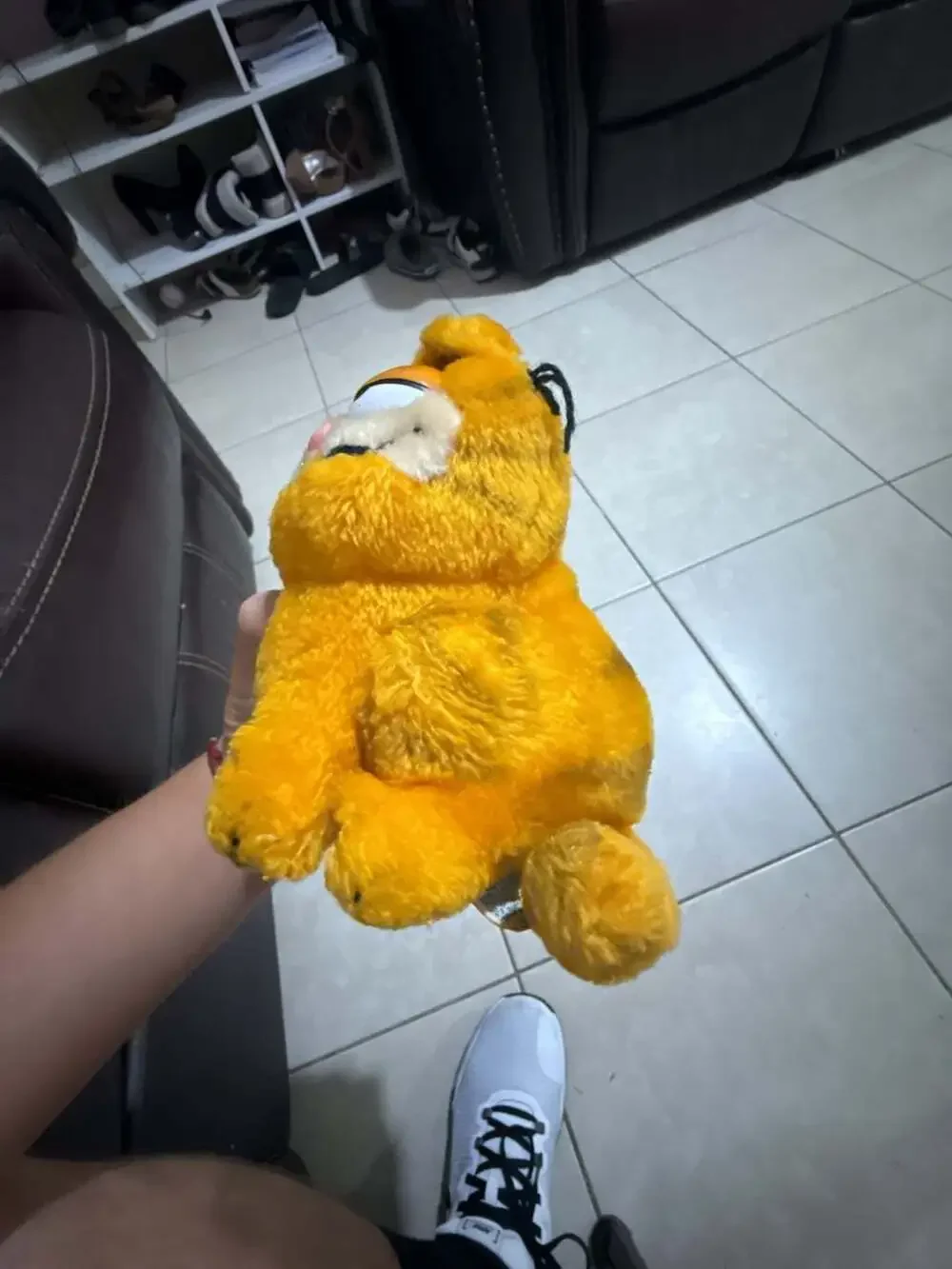 Vintage 1981 Dakin Garfield Plush Sitting Stuffed Animal